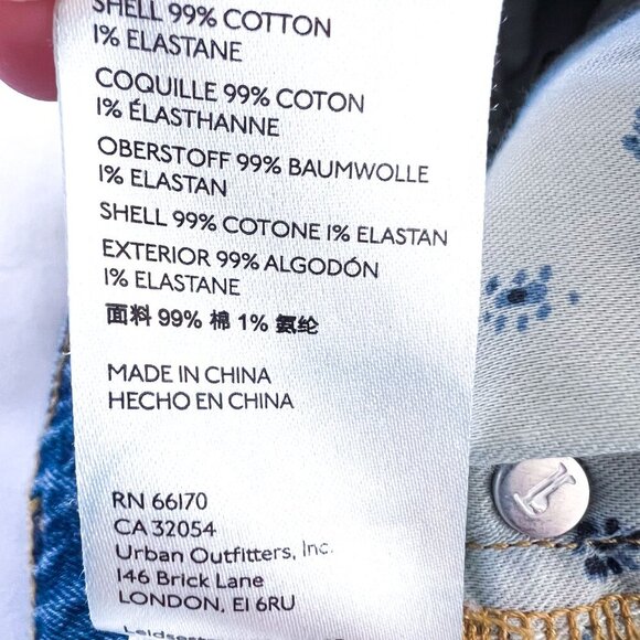 EUC Anthropologie Pilcro Borrowed Boyfriend Patchwork Jeans - Picture 13 of 14